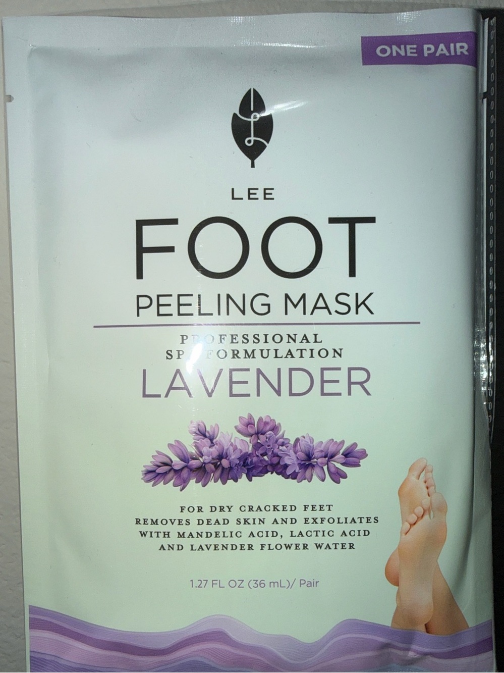 Lee Lavender Foot Peeling Mask - 2 pack